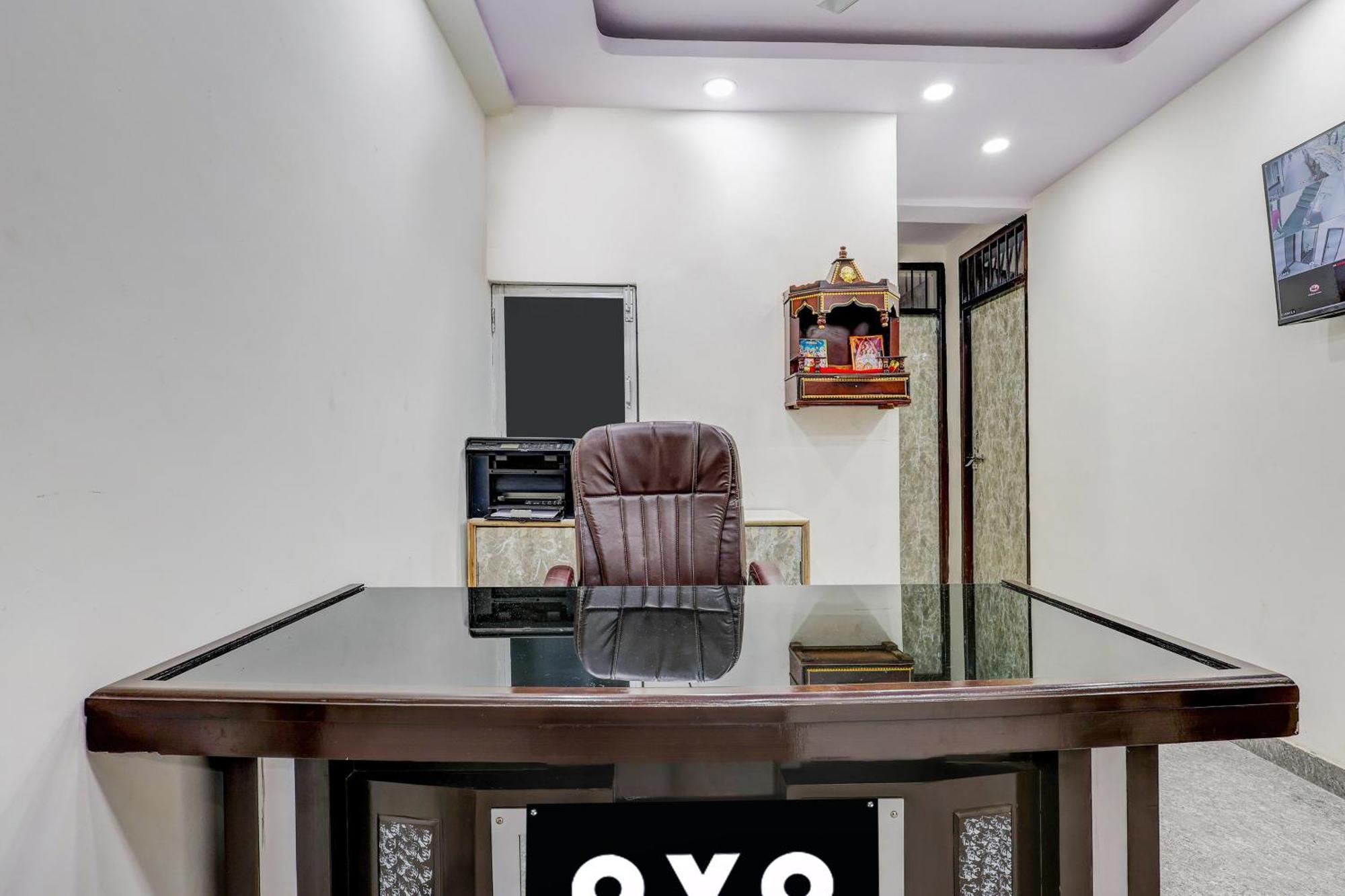Hotel O Govind Residency New Delhi Eksteriør bilde